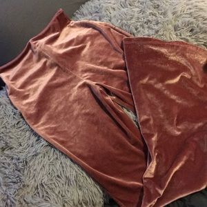 Velvet pink pants